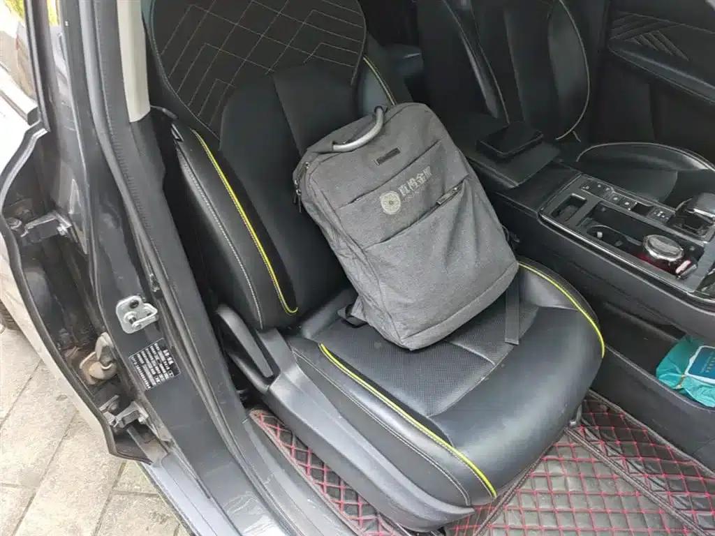 Roewe RX5 2021 PLUS 330TGI Automatic National Trend Smart Edition — миниатюра 25