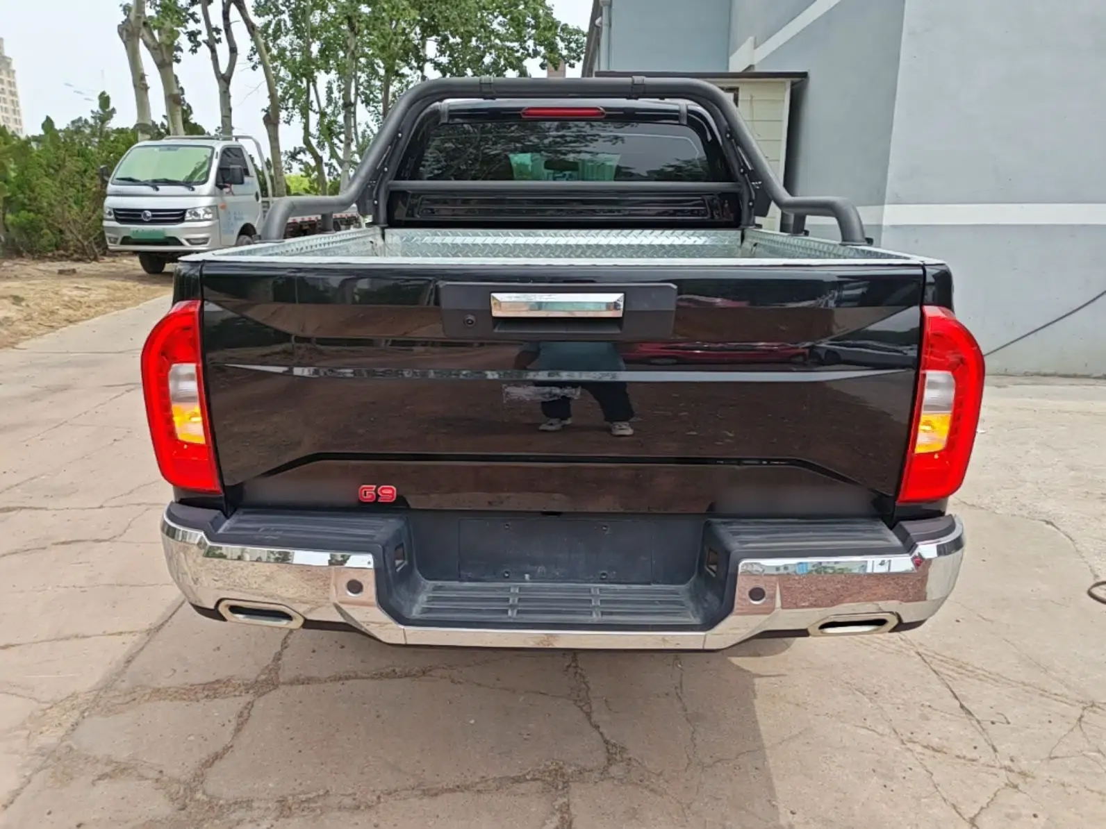 Foton General G9 2023 2.0T Armored Great General Automatic 4x4 Diesel Enjoyment Model Long Wheelbase 4F20TC — миниатюра 5