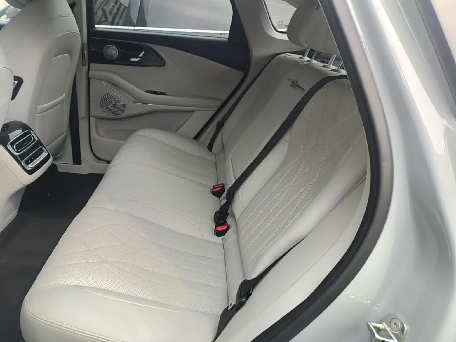 EXEED Stellar 2023 400T Four-Wheel Drive Luxury Edition — миниатюра 20