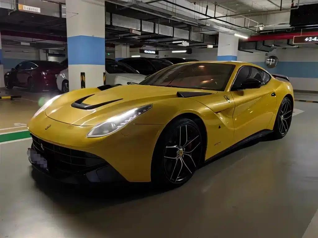 2013 F12berlinetta 6.3L Standard Model — миниатюра 4