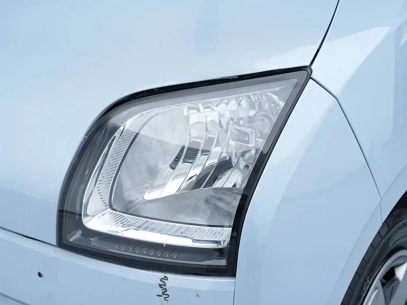 Wuling Air ev Clear Sky 2023 Model, Four-Seat - Advanced Edition — миниатюра 12