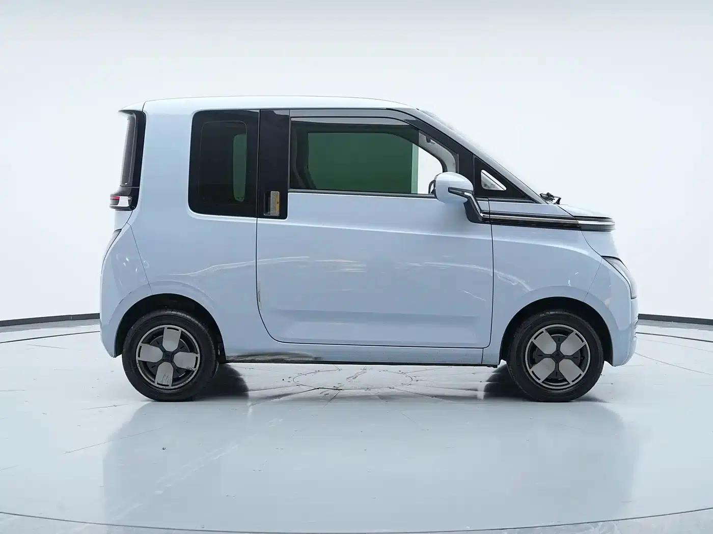 Wuling Air ev Clear Sky 2023 Model, Four-Seat - Advanced Edition — миниатюра 4
