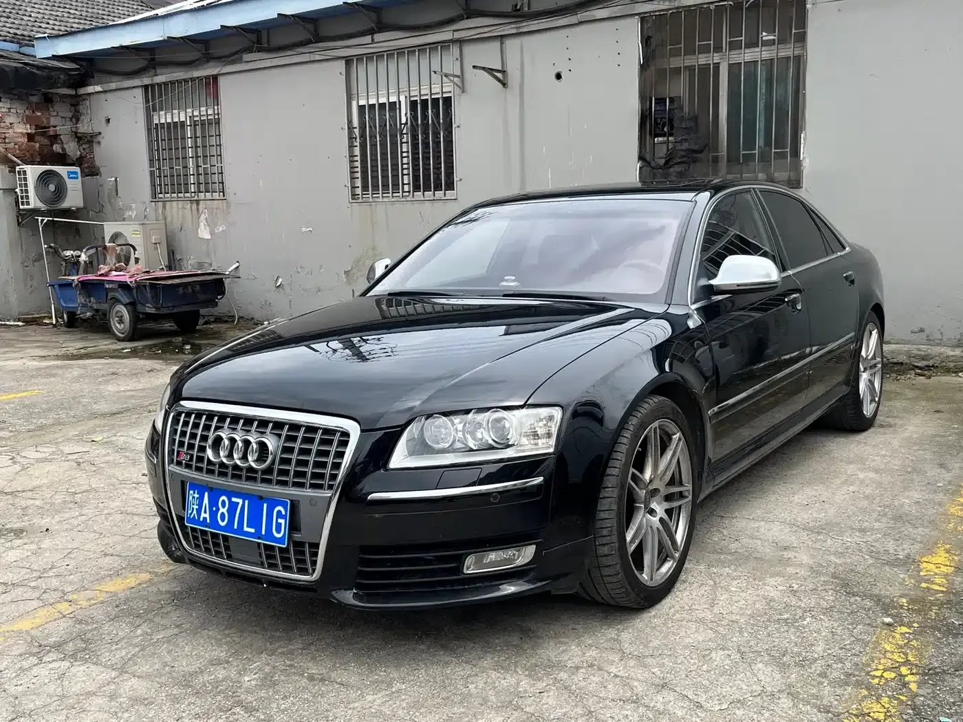 2008 Audi S8 5.2FSI quattro — миниатюра 1