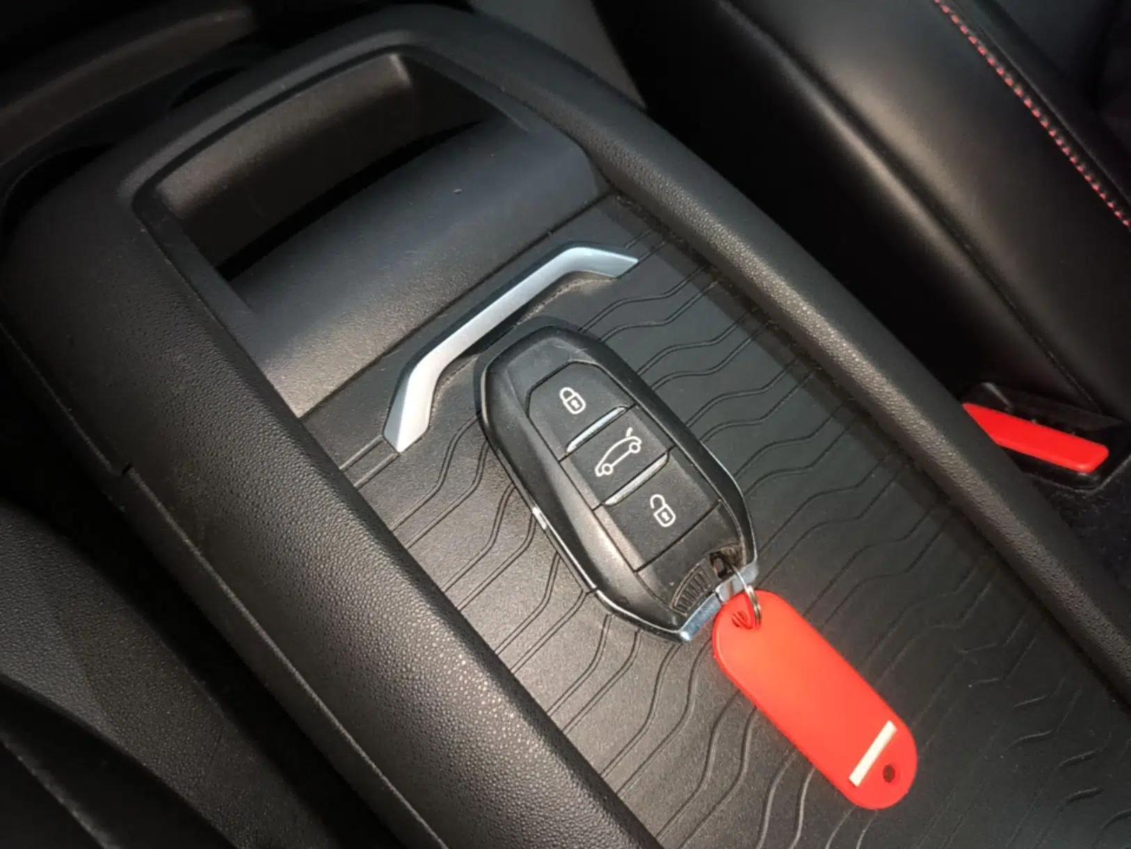 Citroen C4 Picasso 2015 1.6T Fashion Model 5 Seats — миниатюра 12