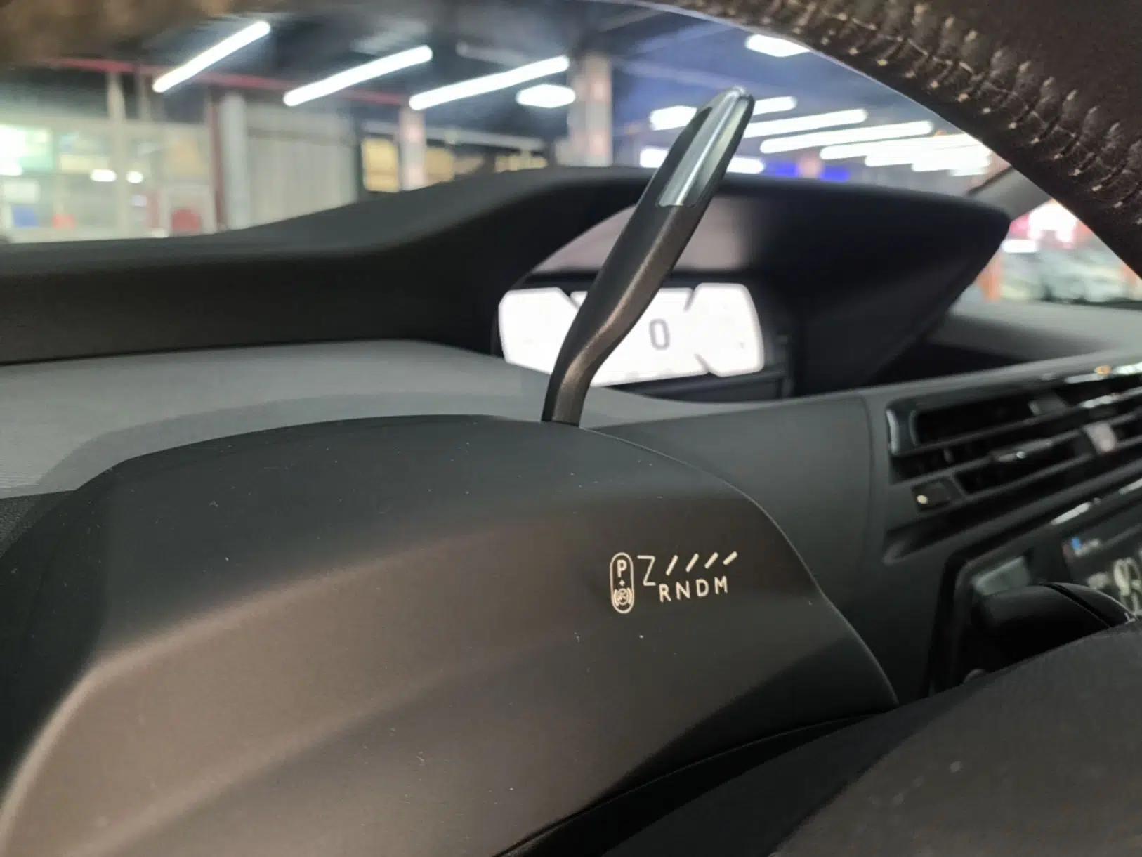 Citroen C4 Picasso 2015 1.6T Fashion Model 5 Seats — миниатюра 17