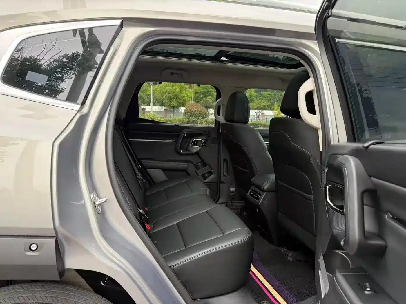 Haval Big Dog PLUS New Energy 2023 DHT-PHEV 105km Trendy Electric Edition — миниатюра 9