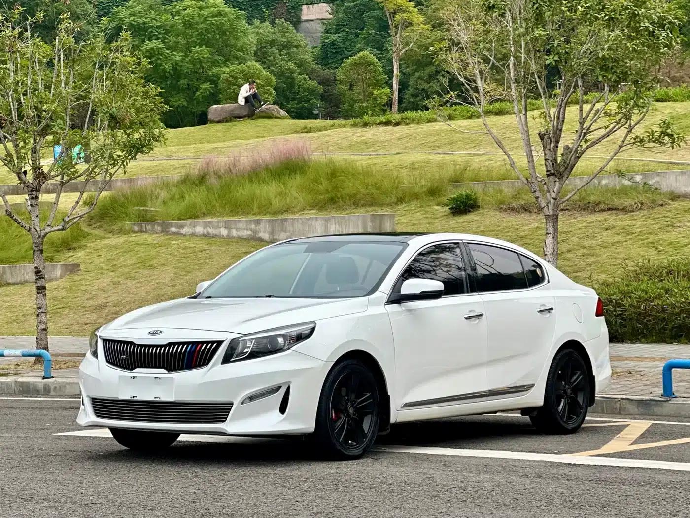 K5 2017 1.8L Automatic GLS — миниатюра 1