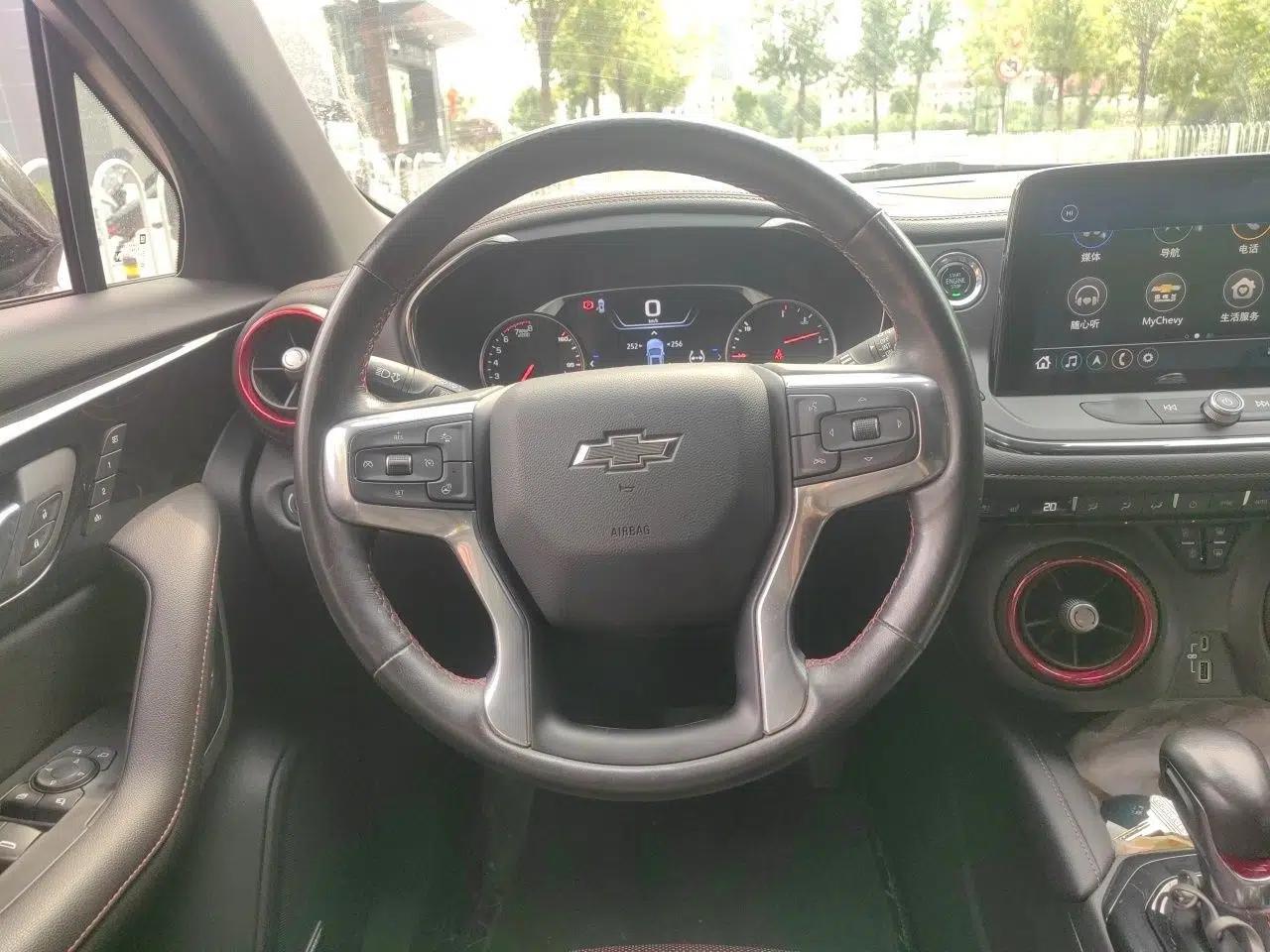Chevrolet Blazer 2020 RS 650T Twin-Clutch All-Wheel Drive 7-Seater Top-Grade Version — миниатюра 11