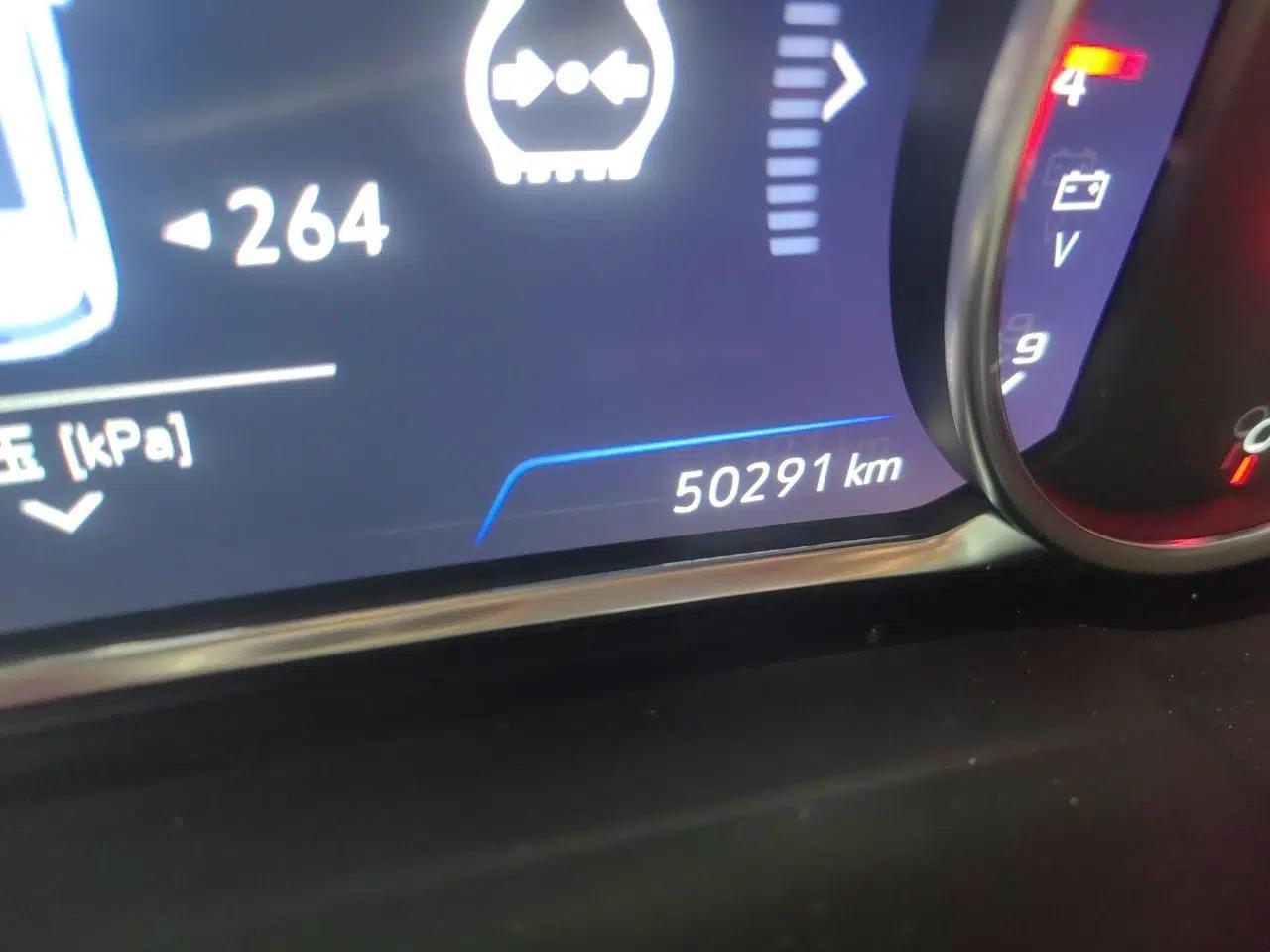 Chevrolet Blazer 2020 RS 650T Twin-Clutch All-Wheel Drive 7-Seater Top-Grade Version — миниатюра 13