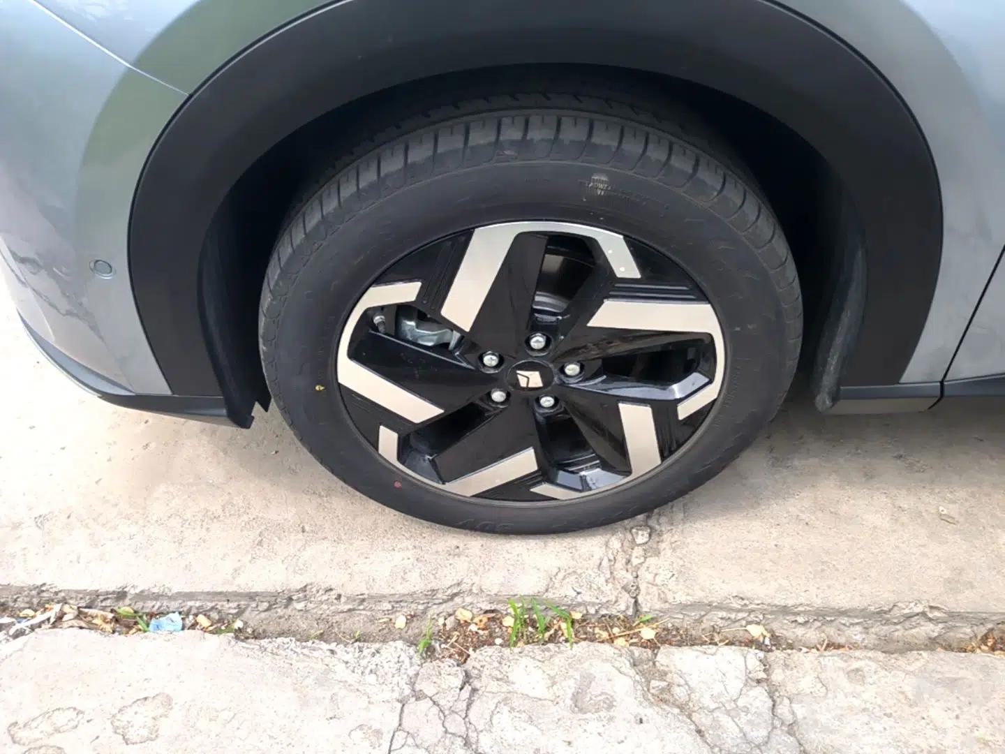 Baojun Yunhai 2024 500km Pure Electric Version — миниатюра 8
