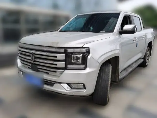 JMC DaDao 2023 Chasing Light 2.3T Gasoline Automatic 4x4 Standard-Wheel Enjoyment Model