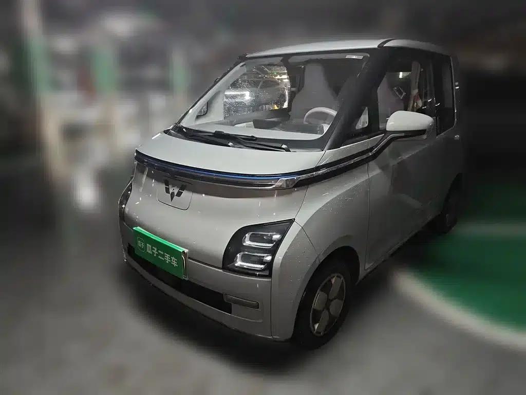 Wuling Air ev Clear Sky 2023 Model, Four-Seat - Advanced Edition — миниатюра 2