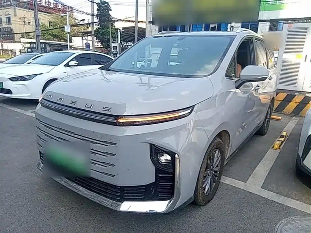 Maxus G50 Plug-in Hybrid 2025 Navigator Edition — миниатюра 2