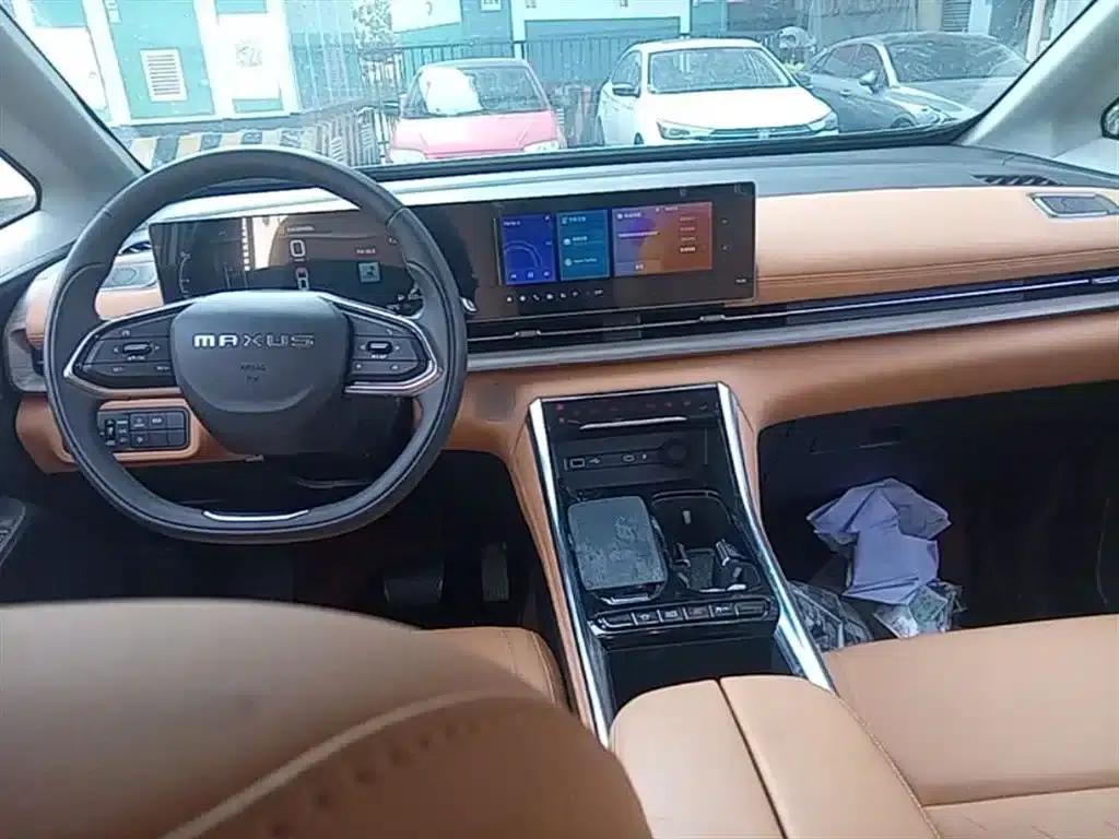 Maxus G50 Plug-in Hybrid 2025 Navigator Edition — миниатюра 10