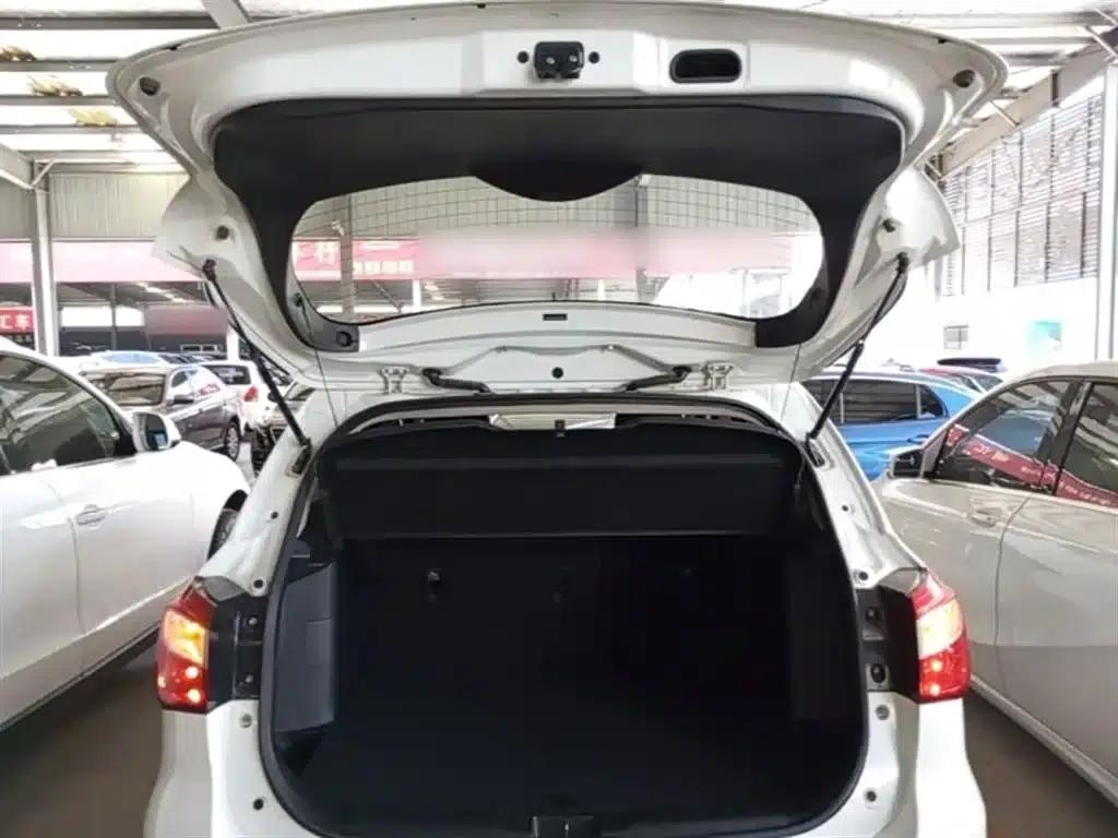 2014 Vitara 1.6L Manual 2WD Entry-level — миниатюра 19