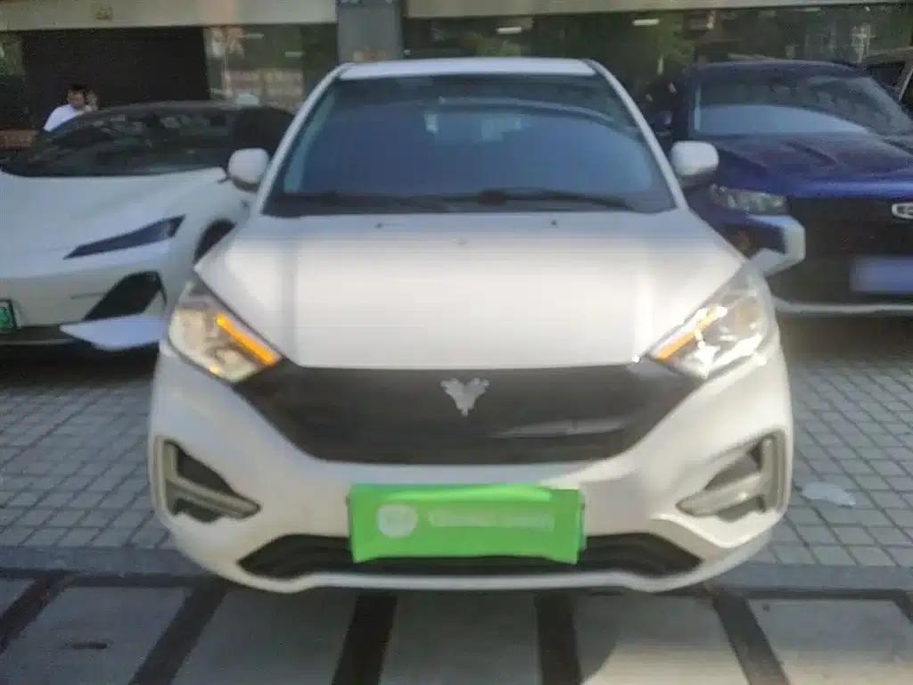 Nezha N01 2019 Model 380V — миниатюра 3