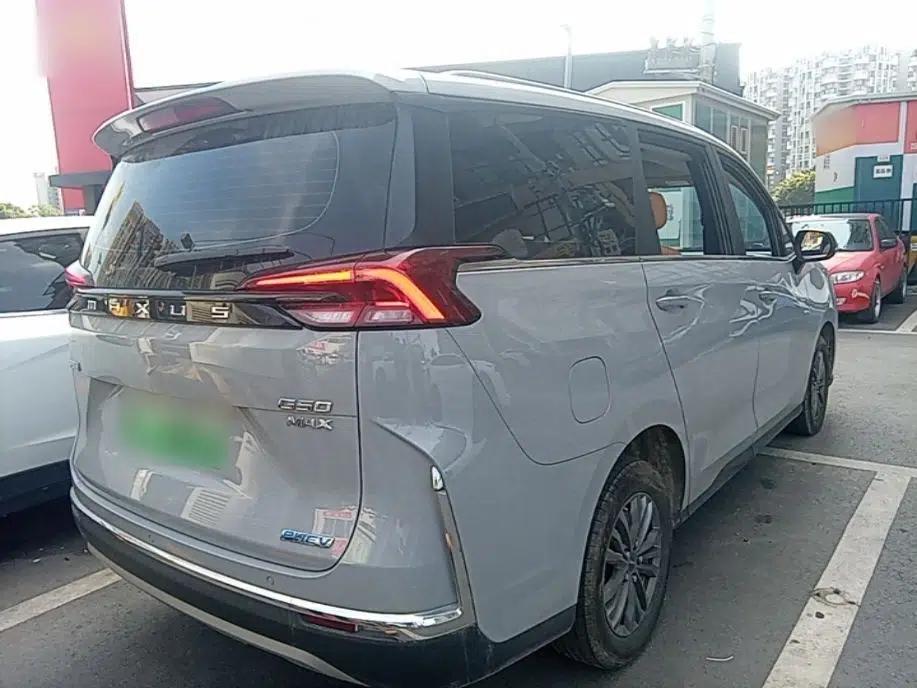 SAIC MAXUS G50 PHEV 2025 Leading Edition — миниатюра 4