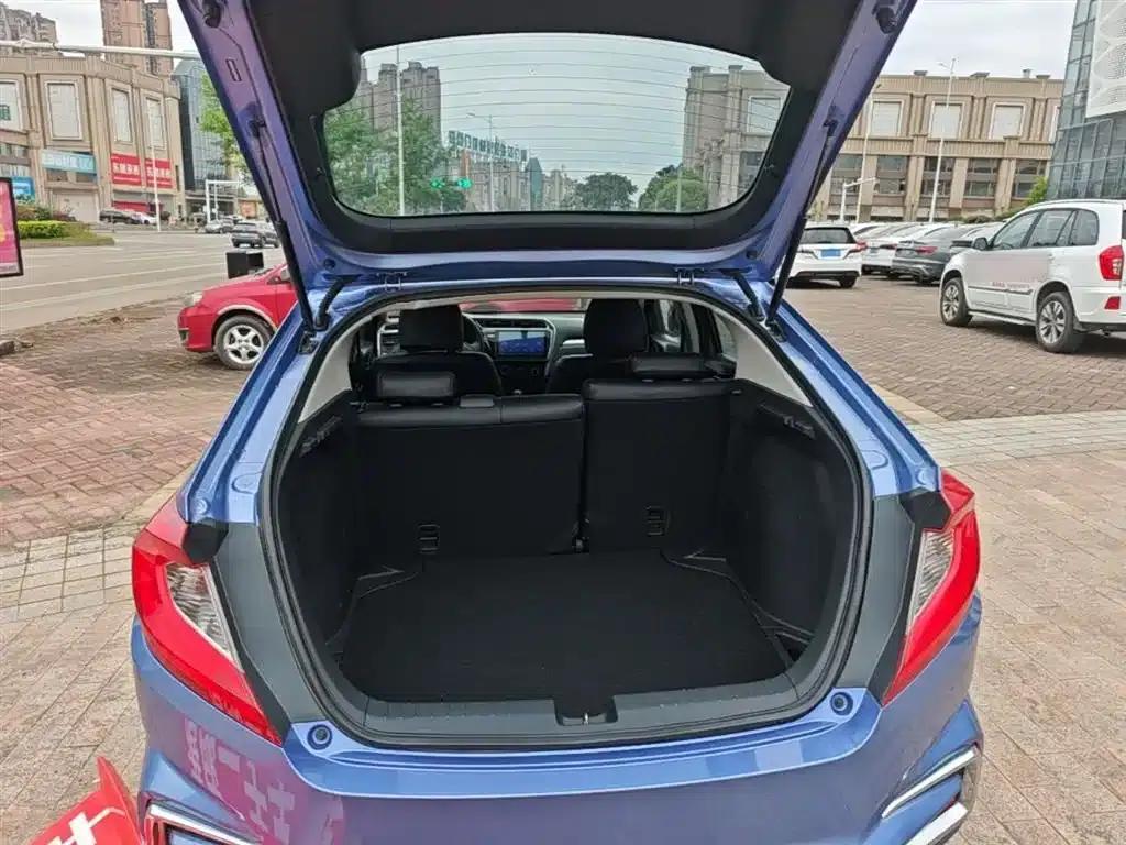 2017 Honda Crider 1.5L CVT Classic Edition — миниатюра 19