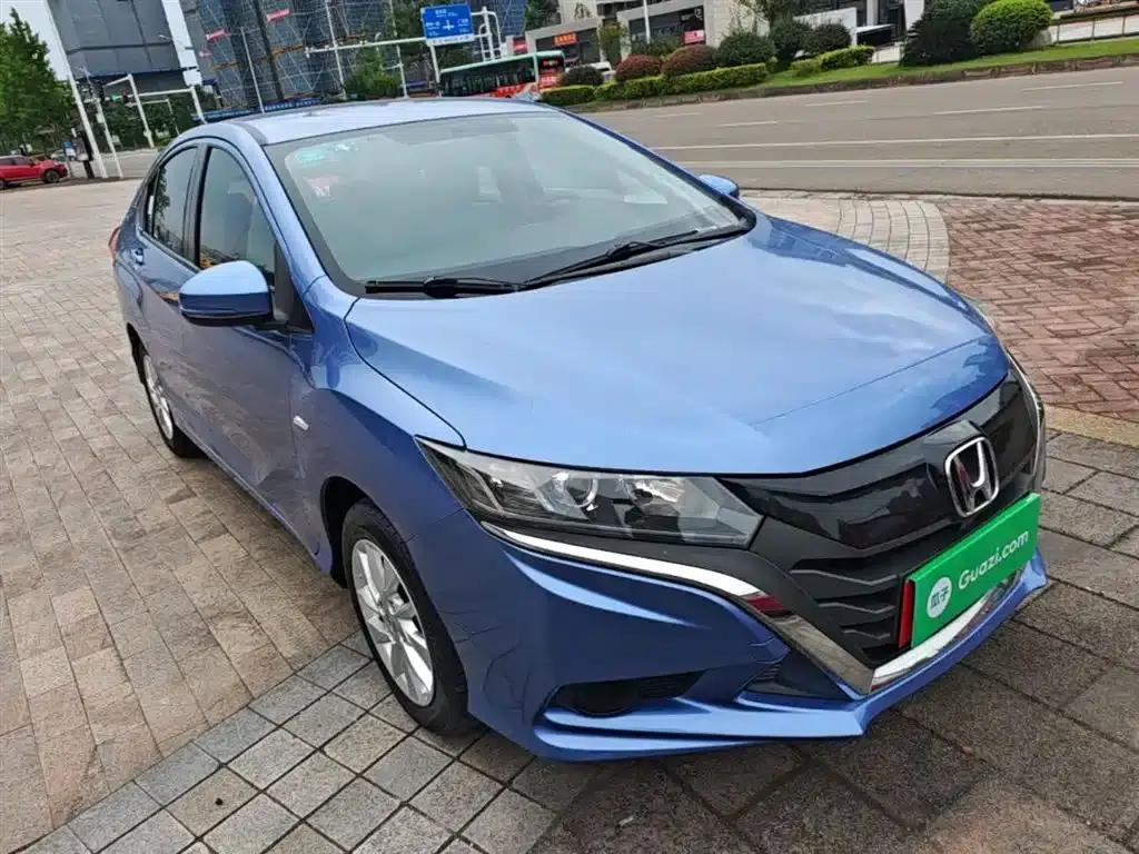 2017 Honda Crider 1.5L CVT Classic Edition — миниатюра 4