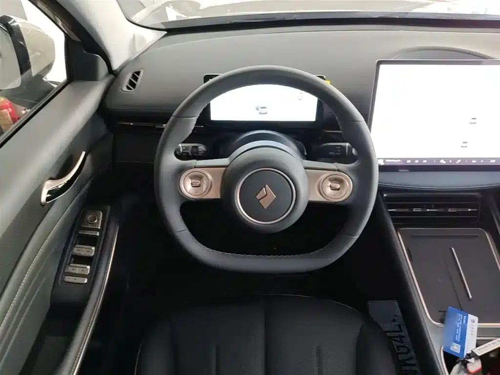 Baojun Yunhai 2026 140km/h Plug-in Hybrid Standard Edition — миниатюра 11