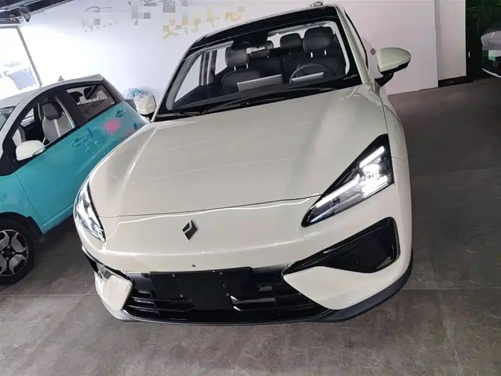 Baojun Yunhai 2026 140km/h Plug-in Hybrid Standard Edition — миниатюра 3