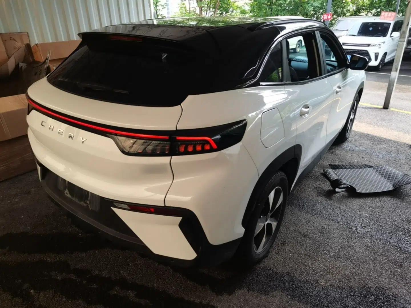 Chery New Energy eQ7 2024 512 km Self-Drive Version — миниатюра 6