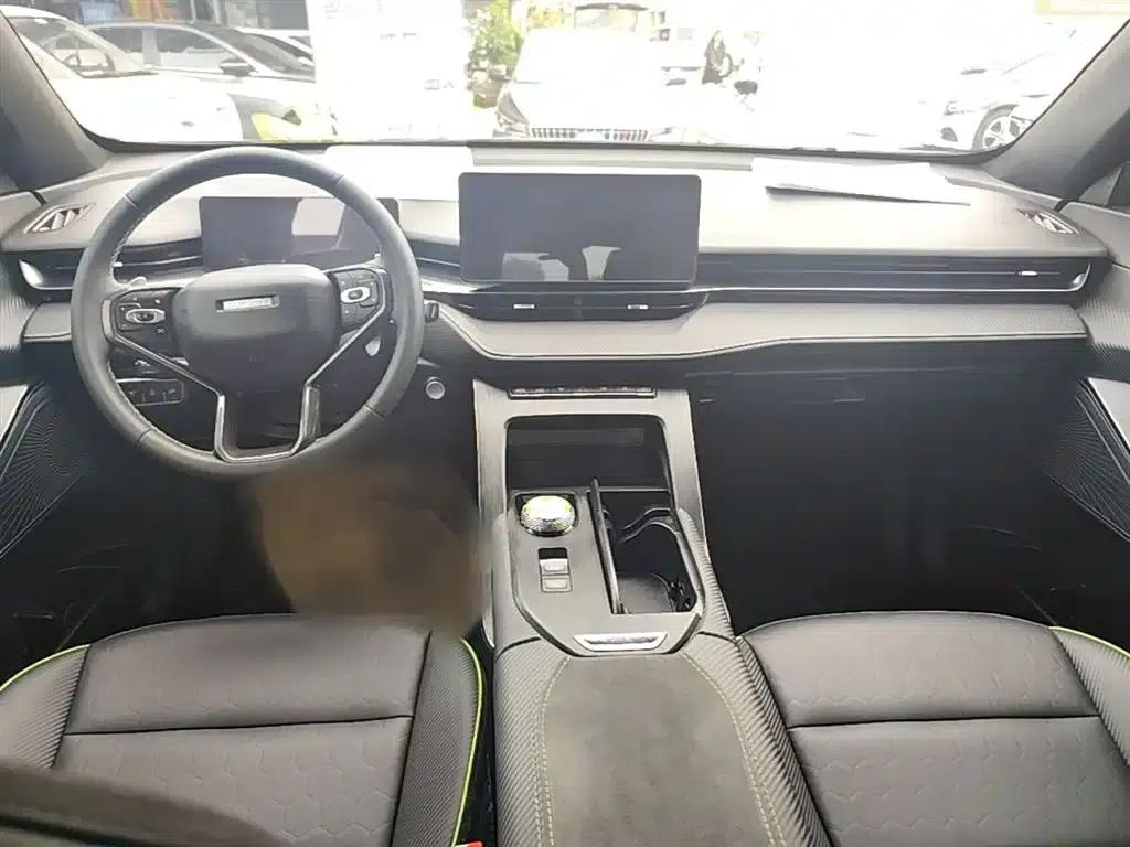 Haval H6S 2022 2.0T 2WD Joyful Edition — миниатюра 10
