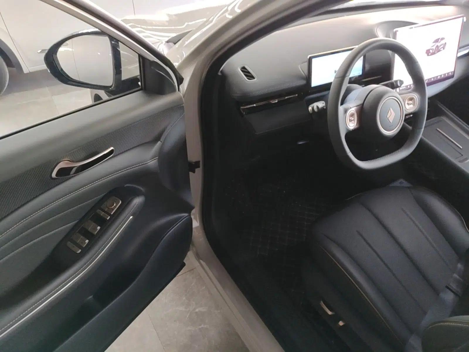 Baojun Yunhai 2026 Model 140km Plug-in Hybrid Standard Edition — миниатюра 19