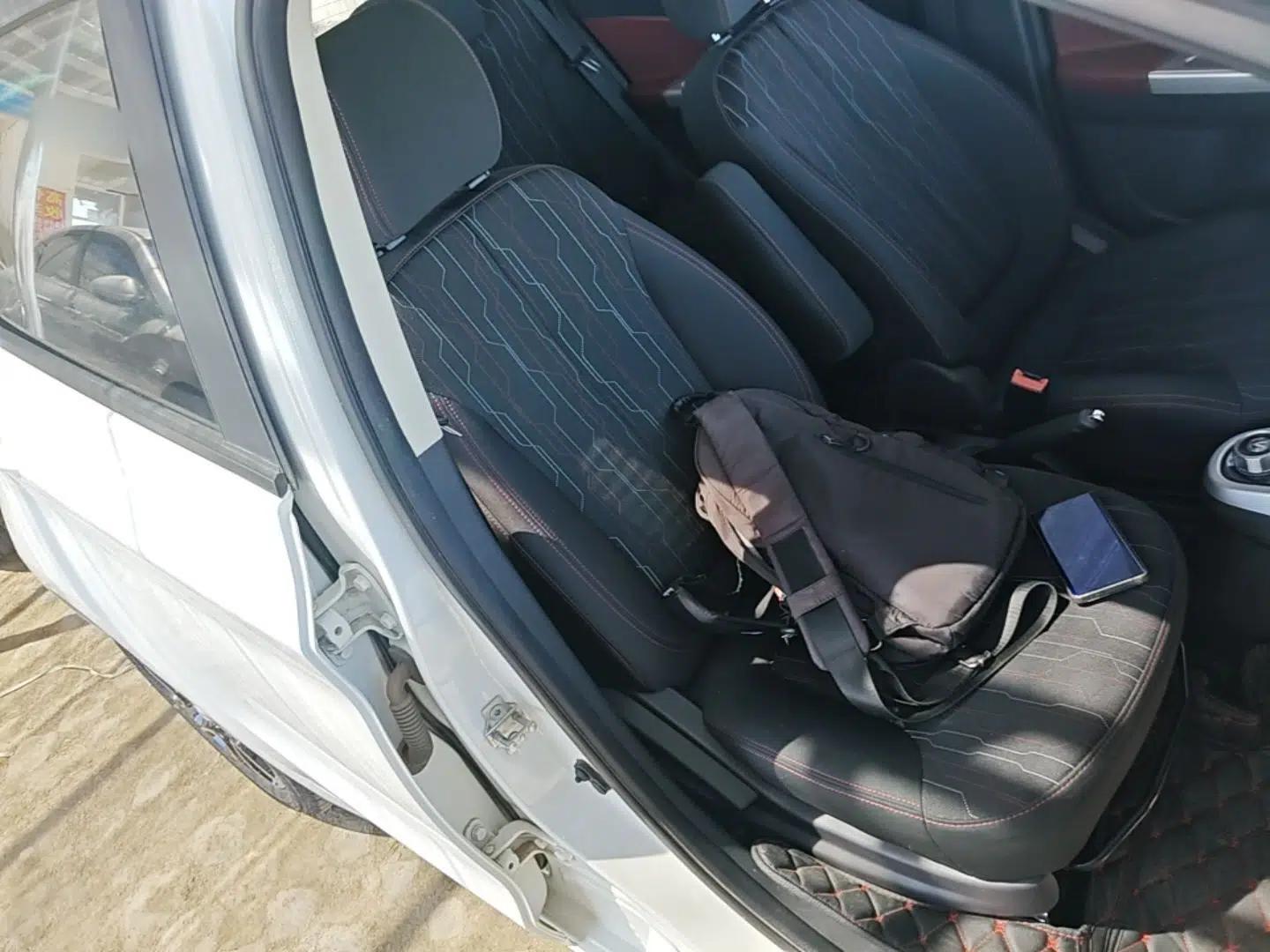 CHANGAN Benni 2015 1.4L IMT Prestige Model China V Standard — миниатюра 23