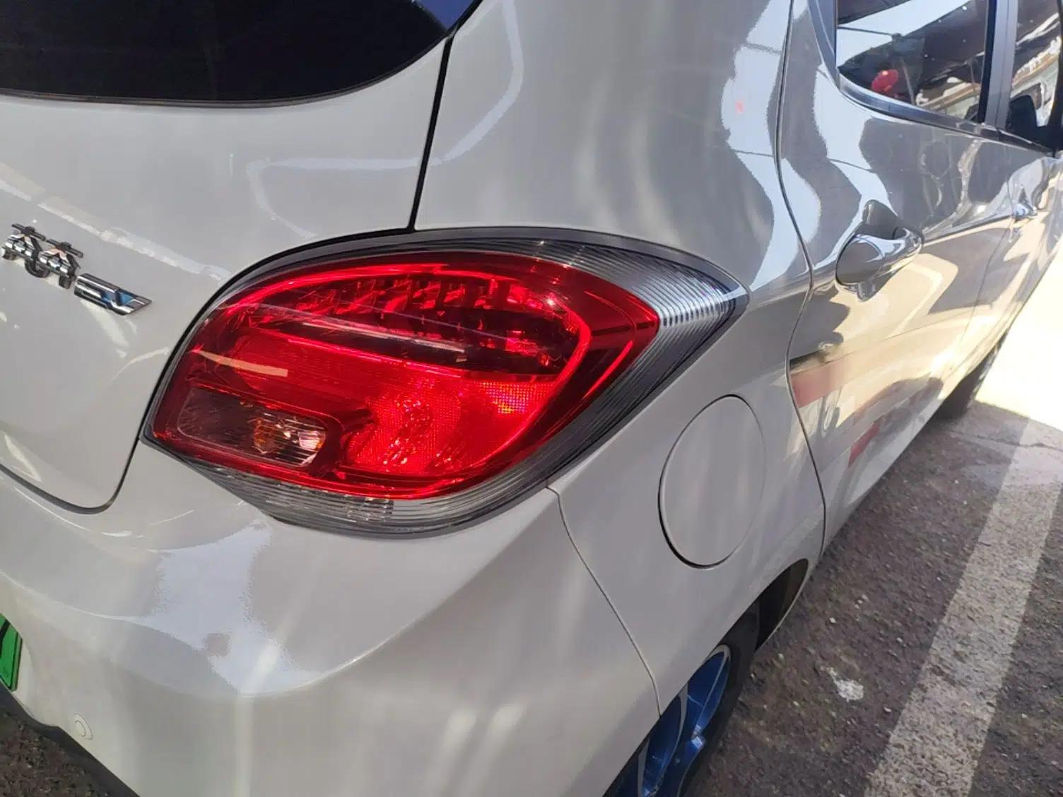 CHANGAN Benni EV 2019 EV360 Standard Model — миниатюра 7