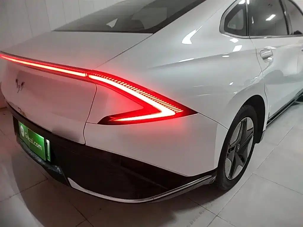 Wuling E5 2024 Model 410km Standard Edition — миниатюра 8