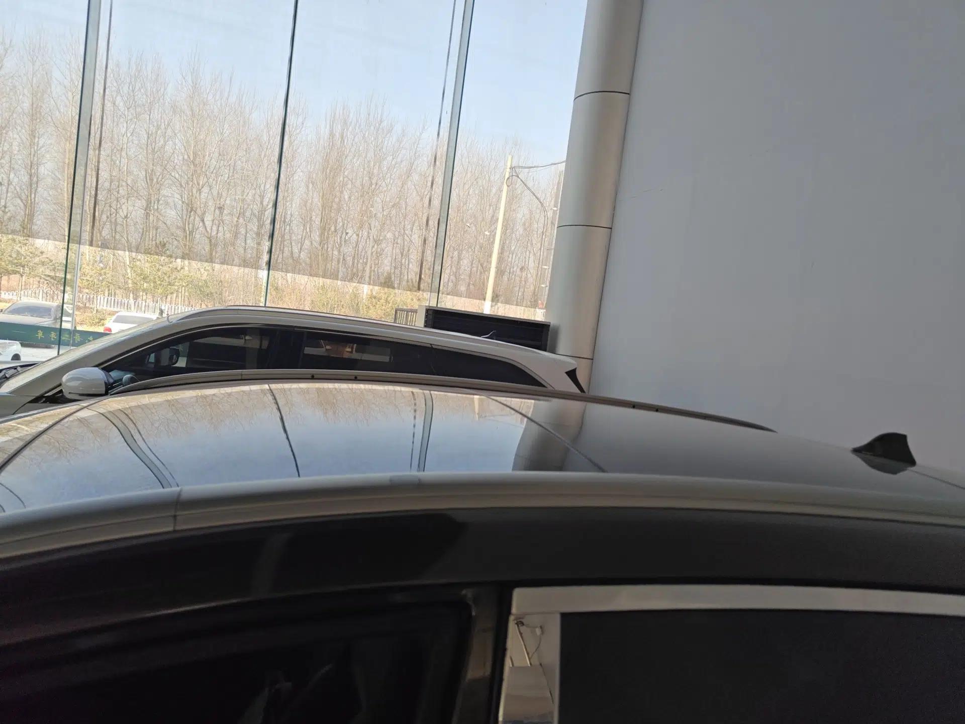 Kia Carens 2013 2.0L 7-Seater Automatic Luxury Version China IV Standard — миниатюра 11