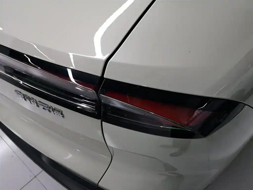 Baojun Yunhai 2024 140km/h Plug-in Hybrid — миниатюра 8
