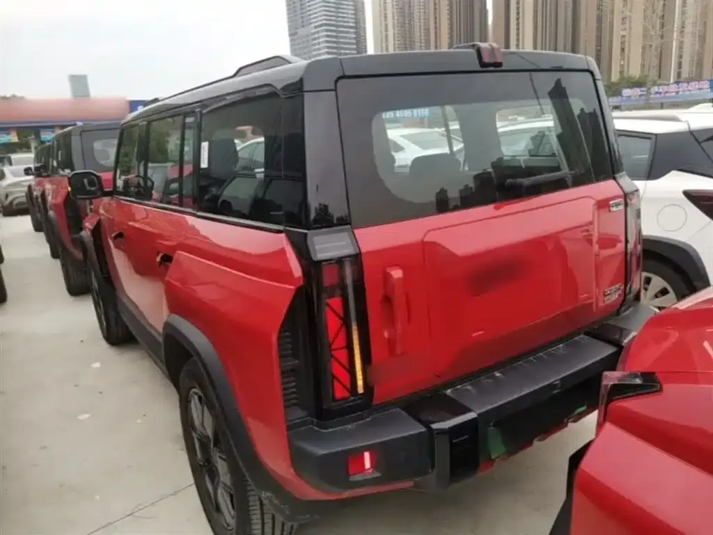 iCAR 03T 2024 Model 501km Four-Wheel Drive Long Range Version — миниатюра 5