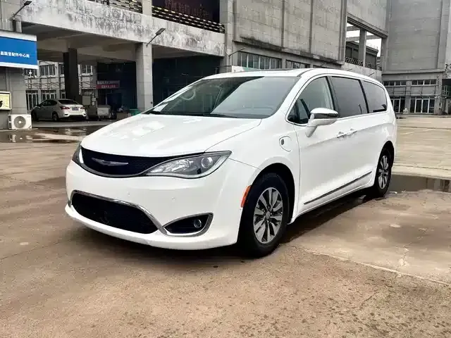 2019 Imported Grand Voyager PHEV 3.6L Plug-in Hybrid