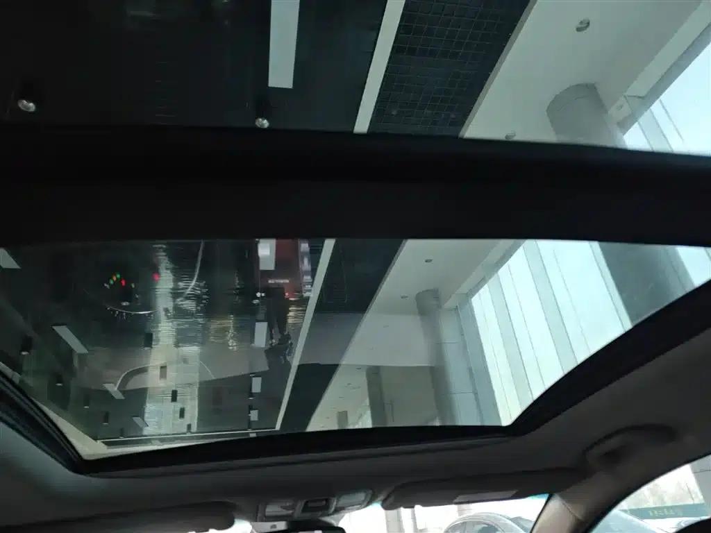 Carens 2013 2.0L 7-seater Automatic Deluxe Edition (National IV Emission Standard) — миниатюра 15