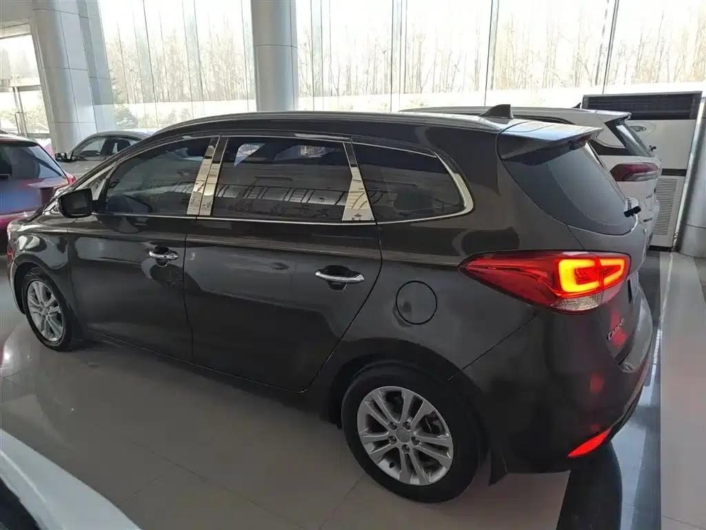 Carens 2013 2.0L 7-seater Automatic Deluxe Edition (National IV Emission Standard) — миниатюра 4