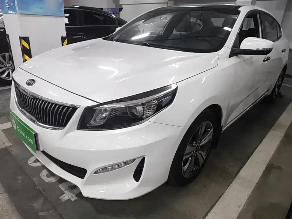 K5 2017 1.8L Automatic GLS — миниатюра 2