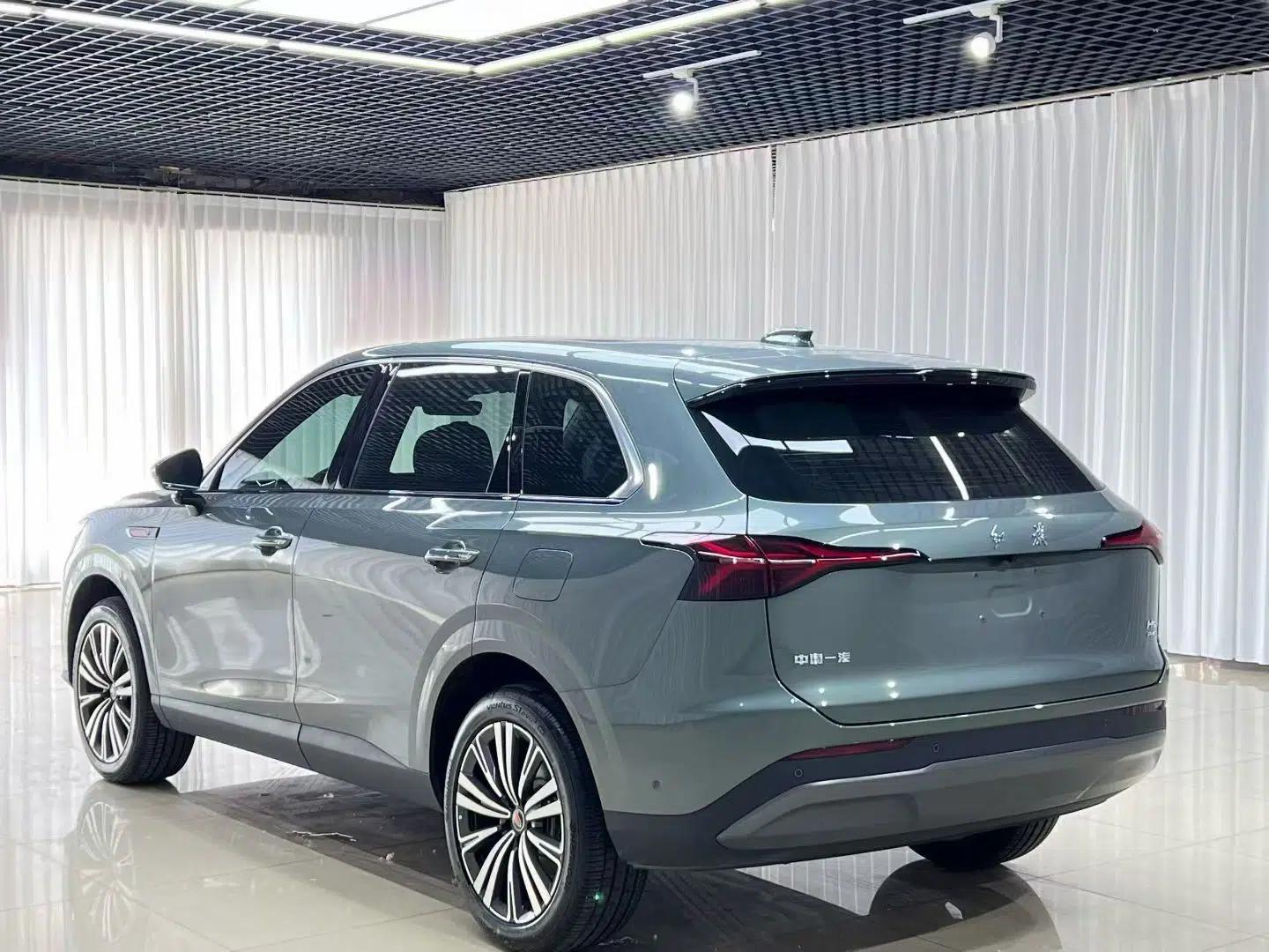 Hongqi HS6 PHEV 2026 240 Smart Hybrid Version — миниатюра 7