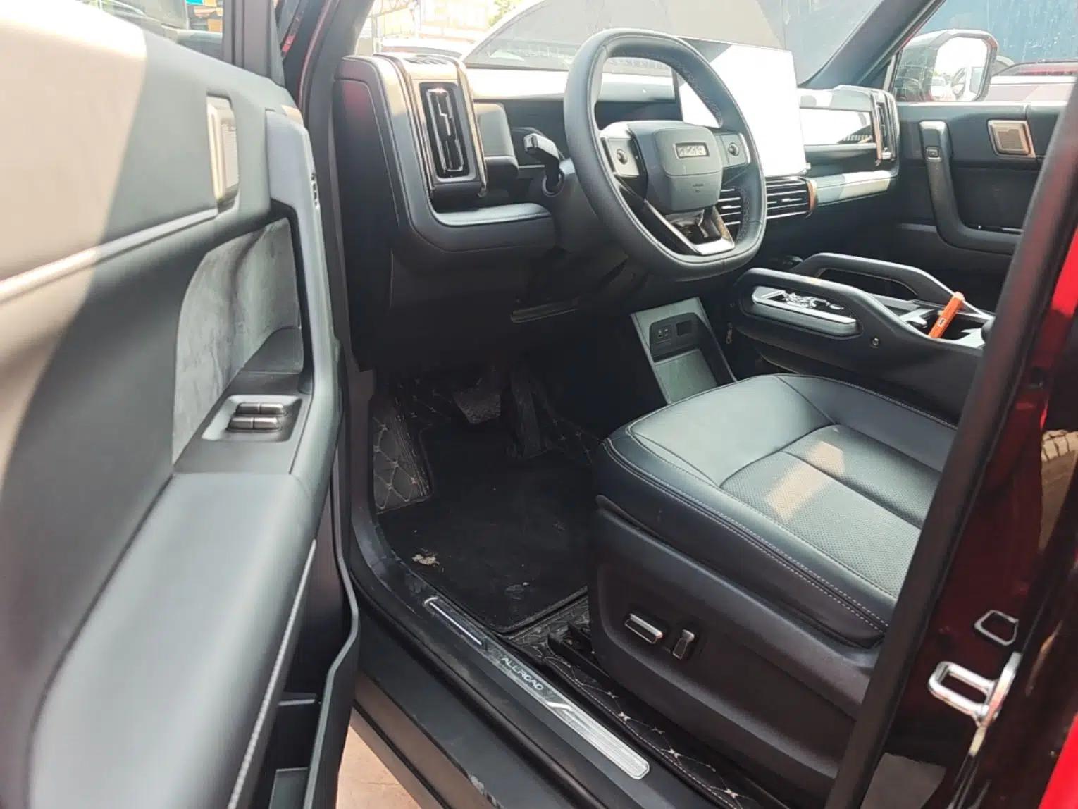 iCAR 03T 2024 501km Four-wheel Drive Long-Range Version — миниатюра 19