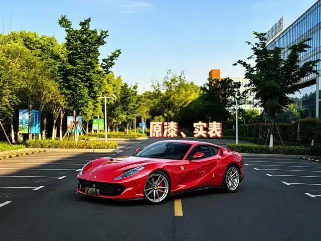 Ferrari 812 2017 6.5L Superfast