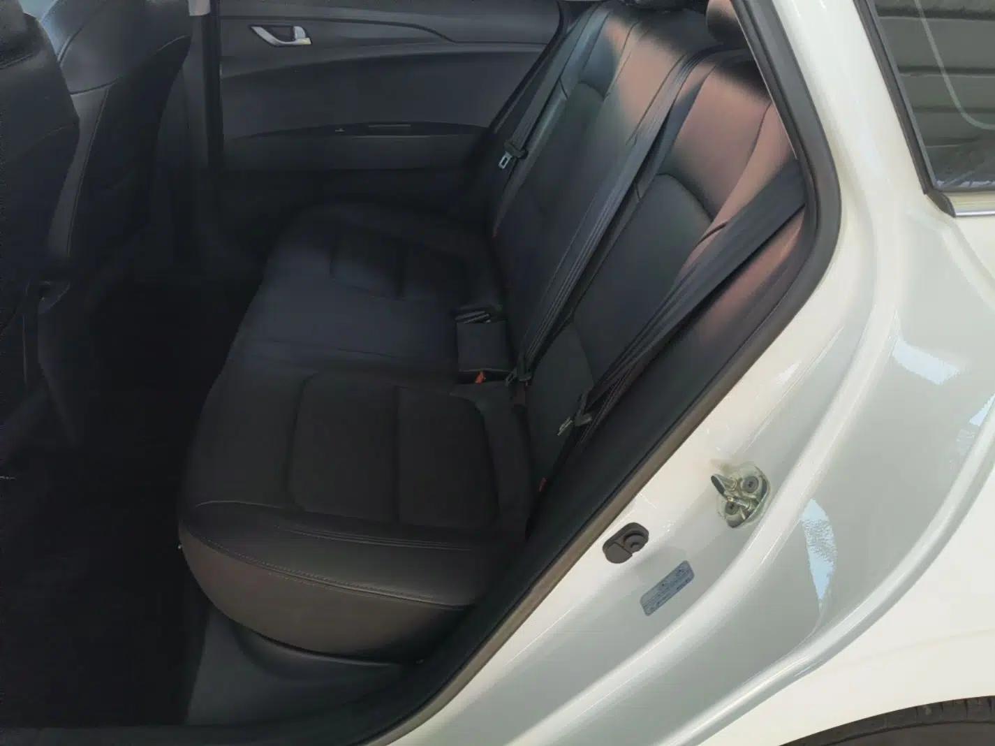 CHANGAN Eado New Energy 2022 EV460 Smart Ride-Hailing Edition – Lithium Iron Phosphate — миниатюра 20