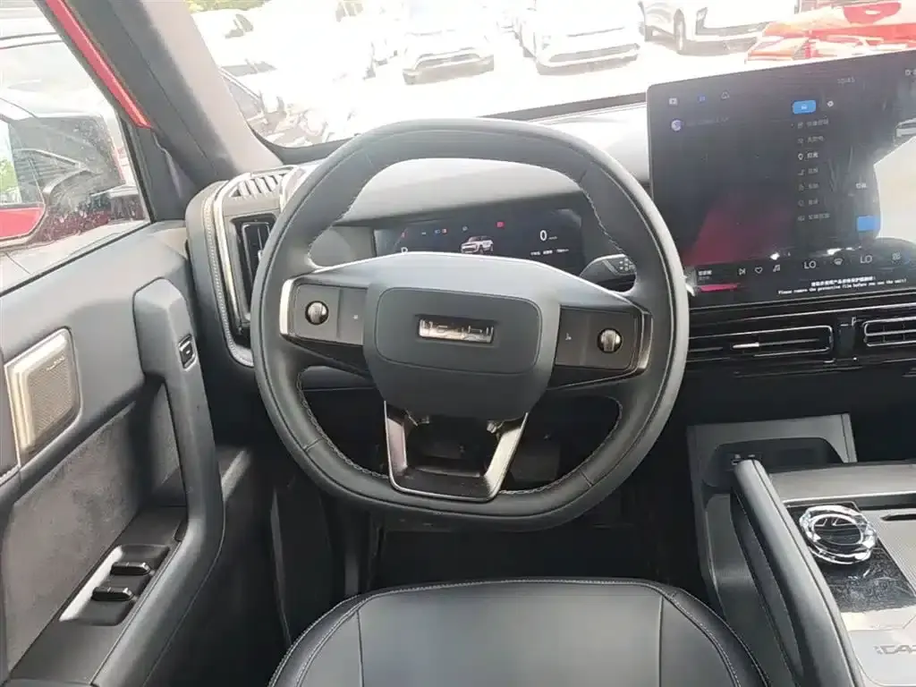 iCAR 03T 2024 Model 501km Four-Wheel Drive Long Range Version — миниатюра 11
