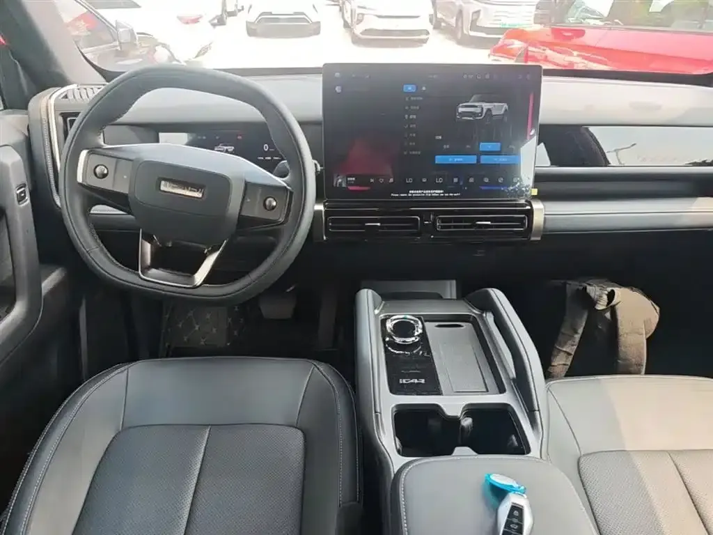 iCAR 03T 2024 Model 501km Four-Wheel Drive Long Range Version — миниатюра 10
