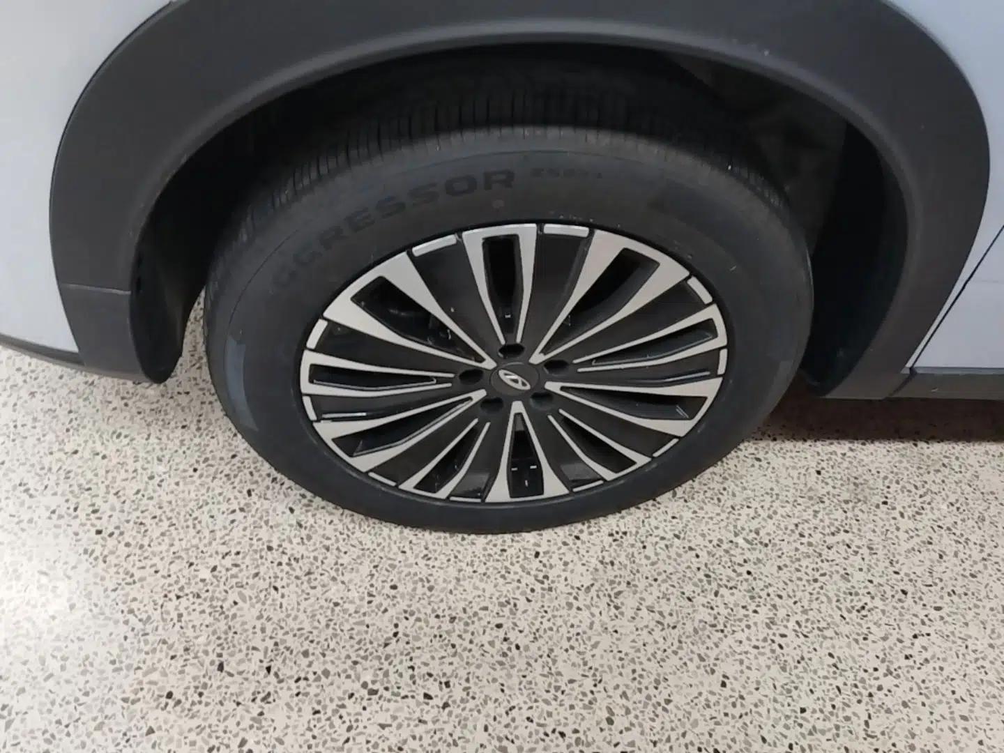 Chery Tiggo 7 C-DM 2025 1.5T 120KM Edition — миниатюра 8