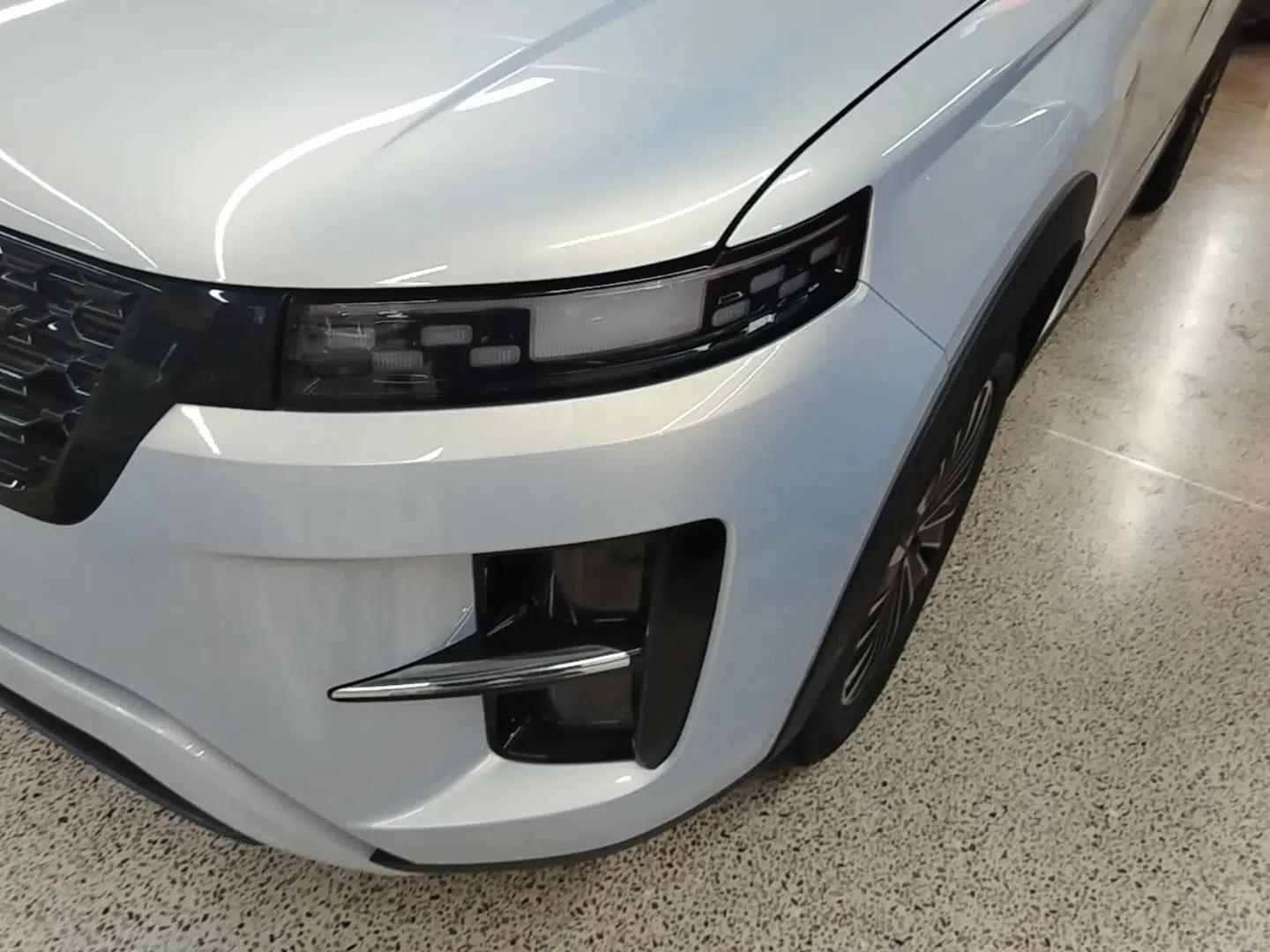 Chery Tiggo 7 C-DM 2025 1.5T 120KM Edition — миниатюра 9
