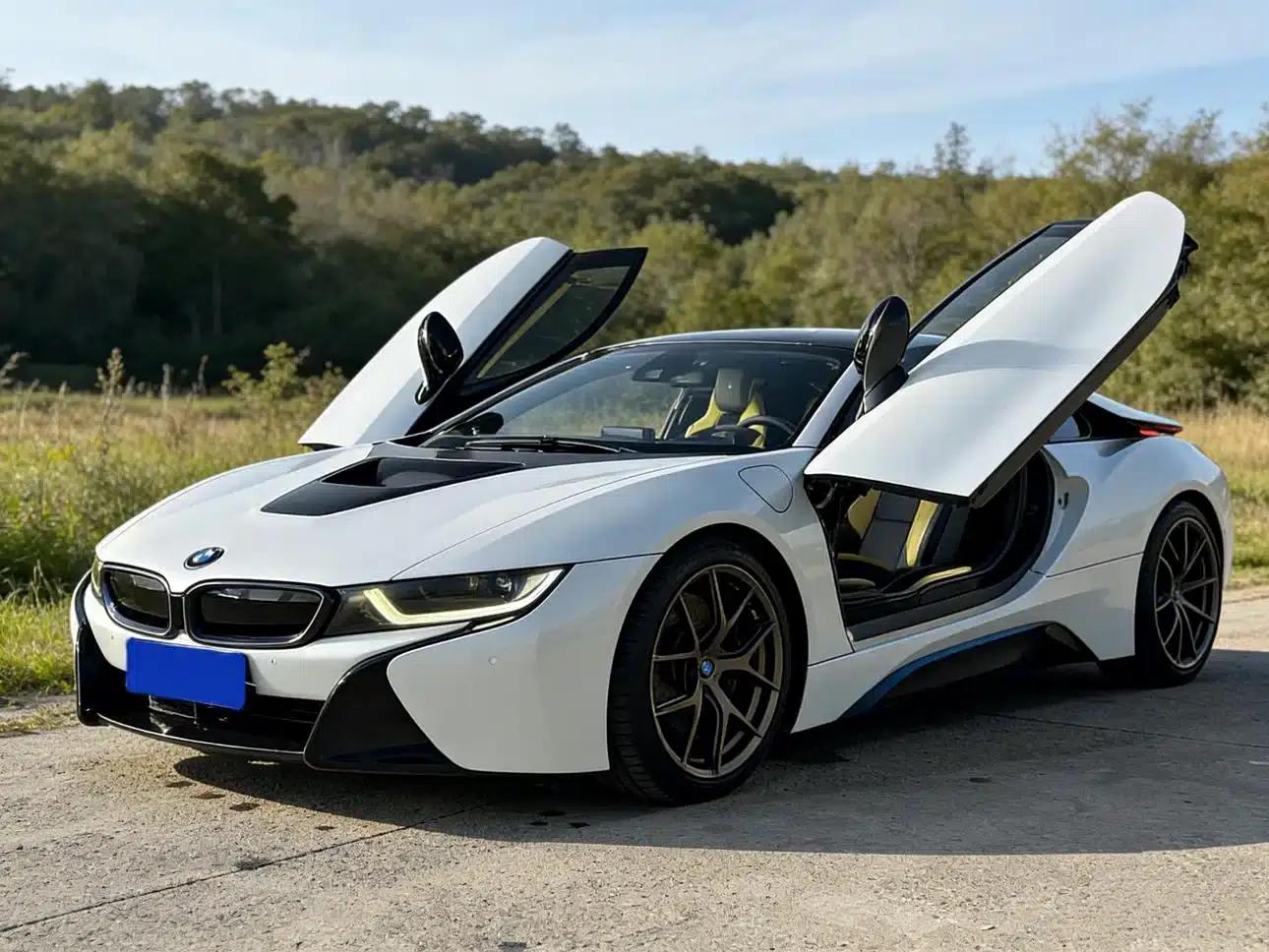 BMW i8 2014 Standard Edition — миниатюра 1