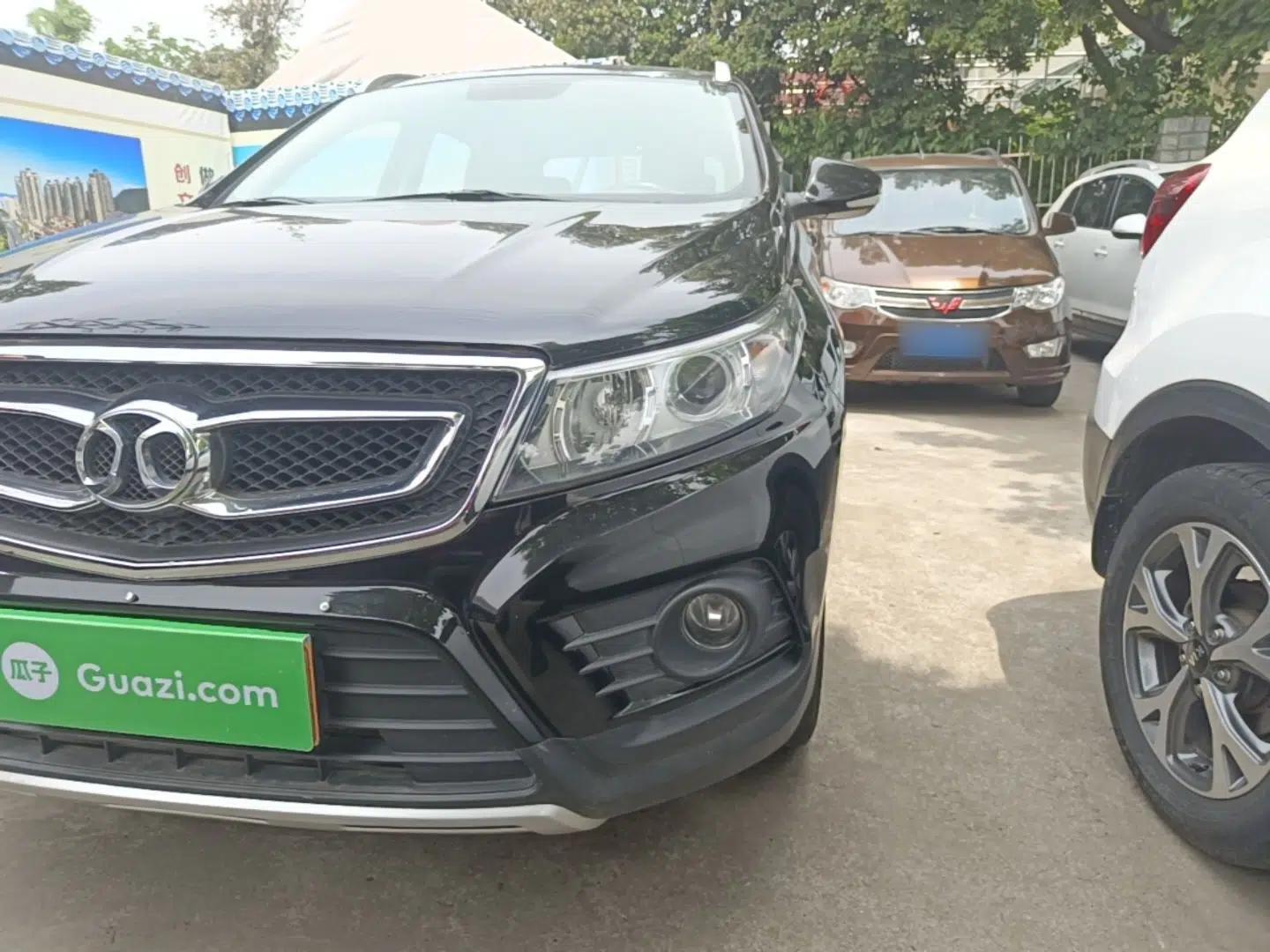 BAIC Senova X55 2016 1.5T CVT Elite Edition — миниатюра 9