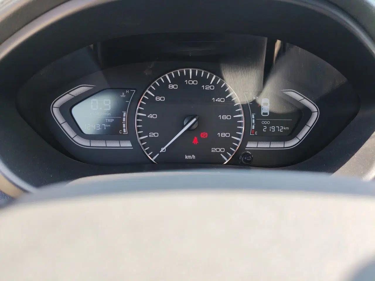 CHANGAN Alsvin 2018 1.4L Manual Comfort Model China V Standard — миниатюра 11