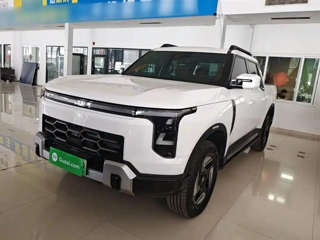 Zhengzhou Nissan Z9 GE PHEV 2025 135KM 4WD Luxury Edition — миниатюра 1